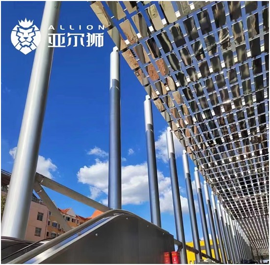 亞爾獅鋁制品定制工程案例：湖南電視臺生產(chǎn)基地